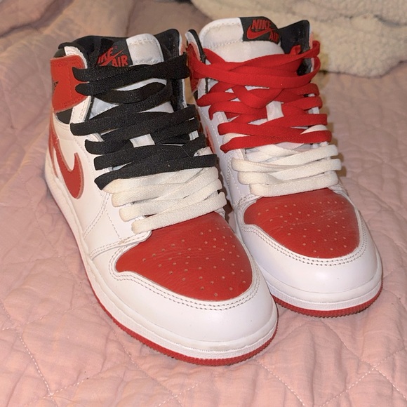 nike air jordan’s - Picture 2 of 2